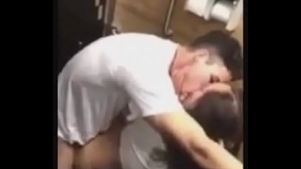Vídeo da larissa manoela fazendo sexo caiu na net